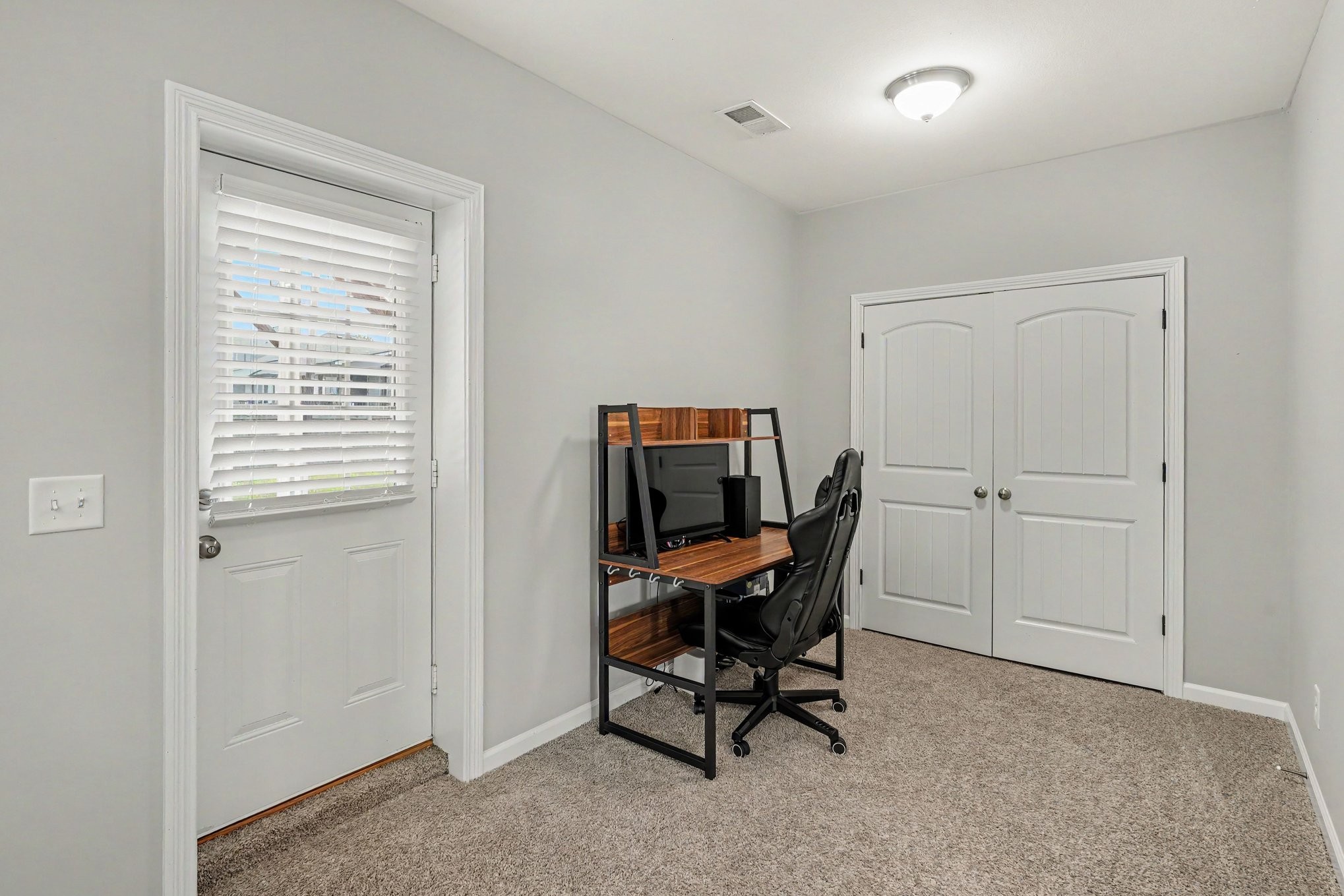 805 Rushing Drive Clarksville, TN 37042 - Photo 19 of 24 Gallery Image 19