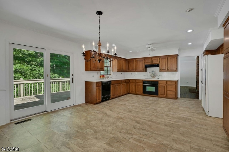 35 Manor Drive Bernards, NJ 07920 - Photo 11 of 46