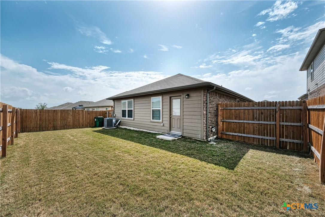 5821 Roderick Drive Austin, TX 78724 - Photo 20 of 20