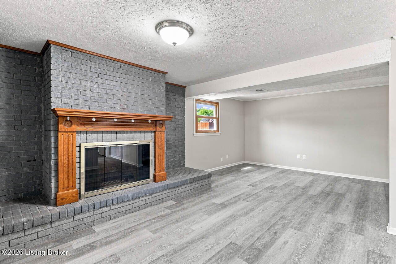 8206 Vaughn Mill Road Louisville, KY 40228 - Photo 9 of 61 8206 Vaughn Mill Rd - 41