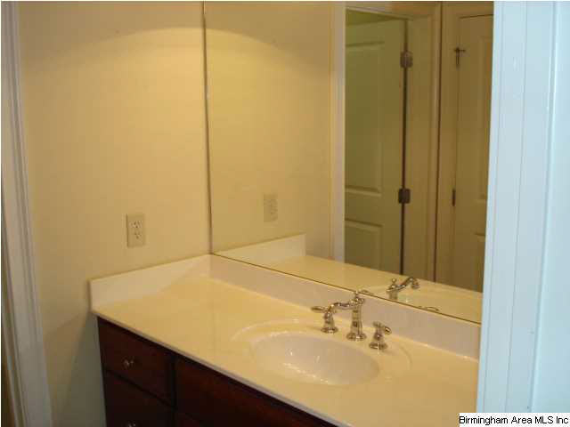 390 Marina Point Road, Unit D104 Dadeville, AL 36853 - Photo 9 of 12 Gallery Image 9