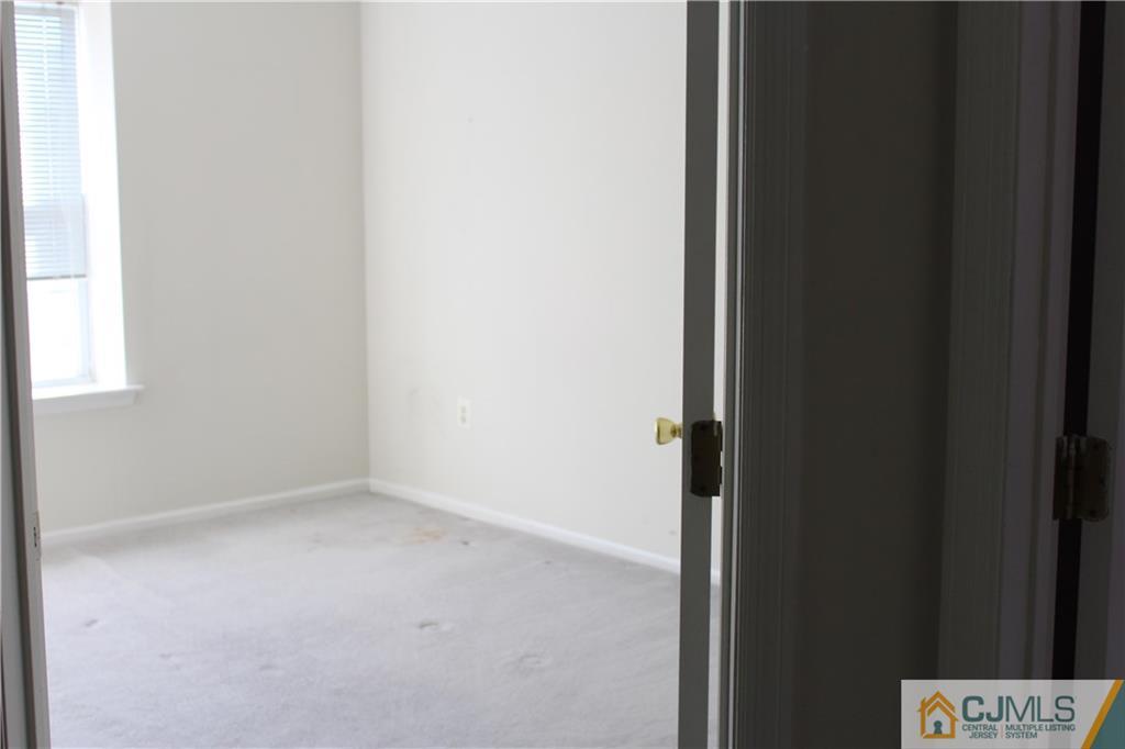 85 Inverness Drive, Unit 85 Edison, NJ 08820 - Photo 11 of 17 Gallery Image 11