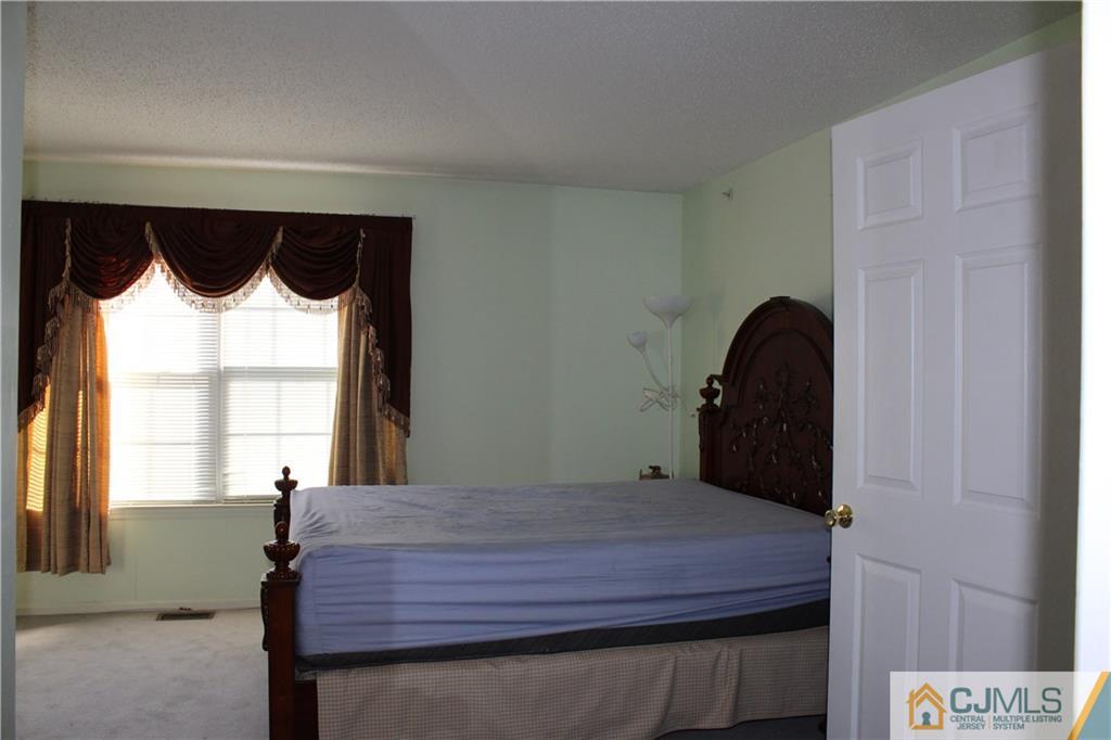 85 Inverness Drive, Unit 85 Edison, NJ 08820 - Photo 9 of 17 Gallery Image 9
