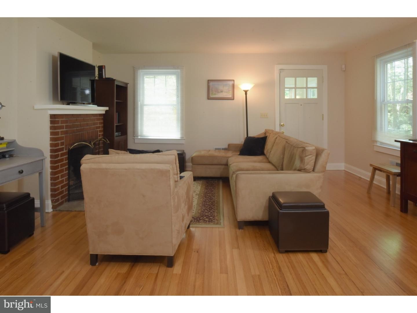 131 Jefferson Road Princeton, NJ 08540 - Photo 3 of 24