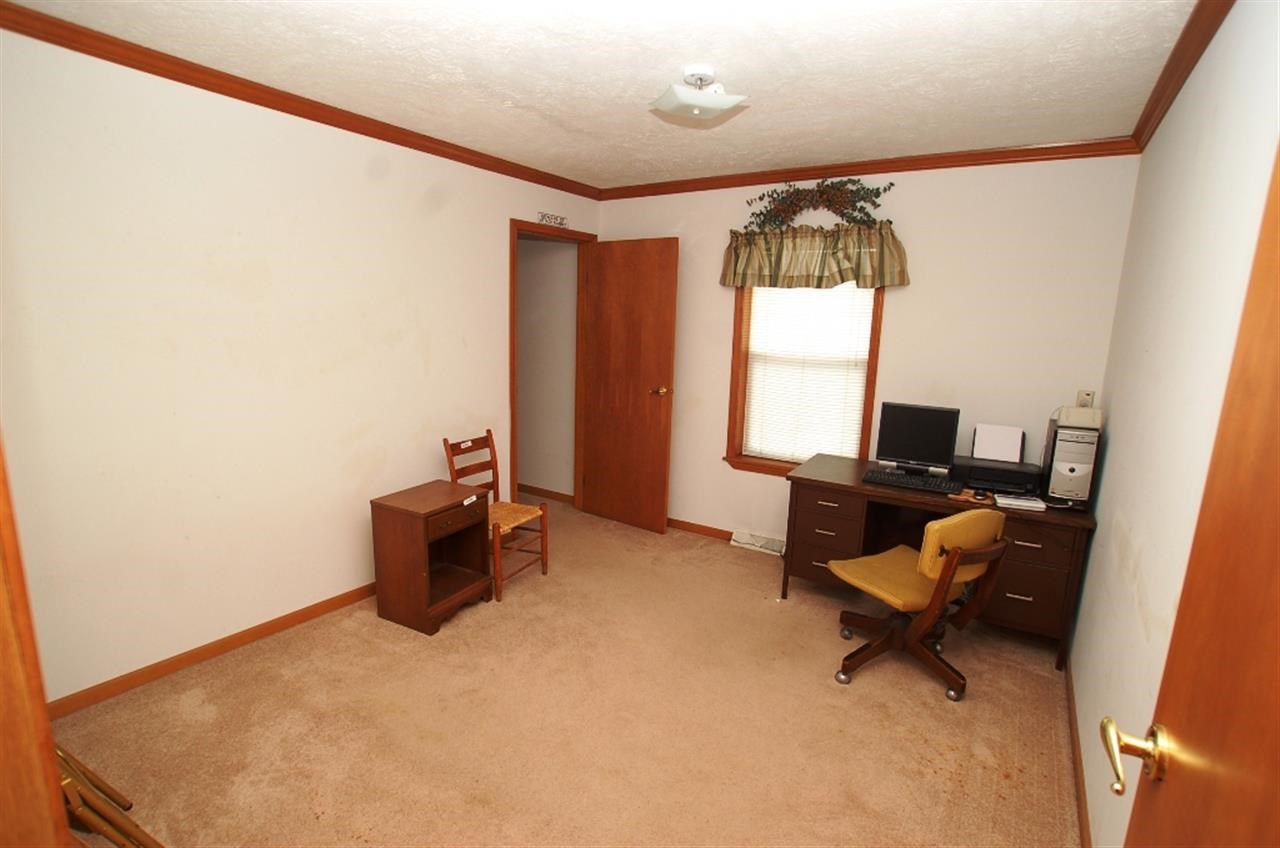 4958 Gilmore Road Frankfort, IN 46041 - Photo 5 of 16 Gallery Image 5