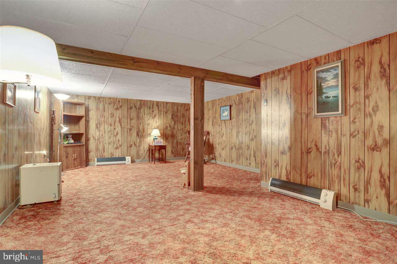 555 Winterstown Road Red Lion, PA 17356 - Photo 22 of 30