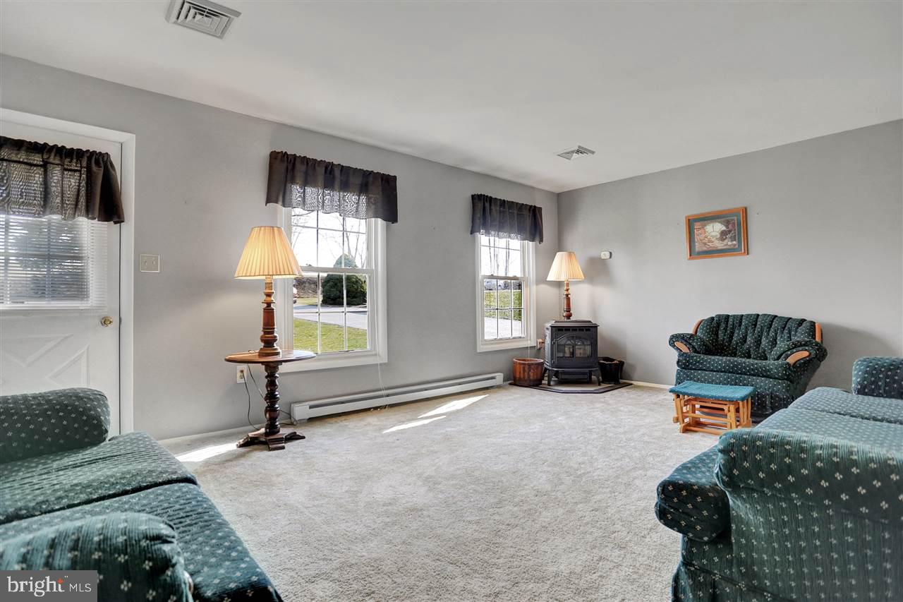 555 Winterstown Road Red Lion, PA 17356 - Photo 3 of 30