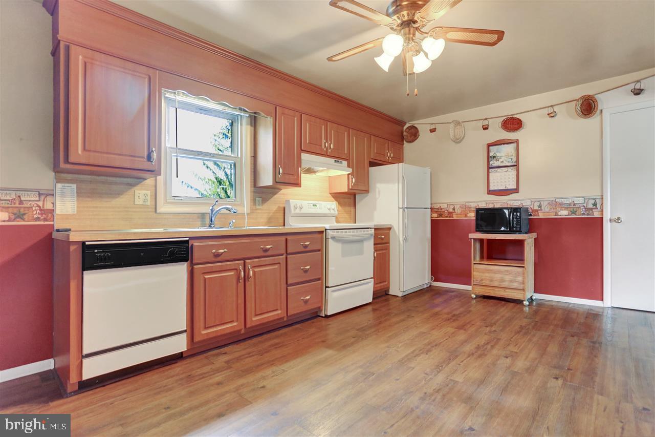 555 Winterstown Road Red Lion, PA 17356 - Photo 8 of 30
