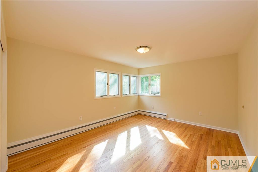 565 Foothill Road Bridgewater, NJ 08807 - Photo 17 of 25