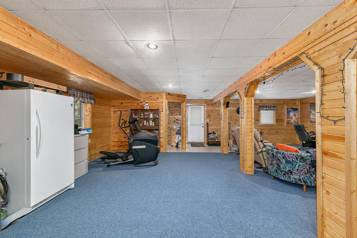 23050 Kendaville Road Pierson, MI 49339 - Photo 17 of 24 IMG_1016