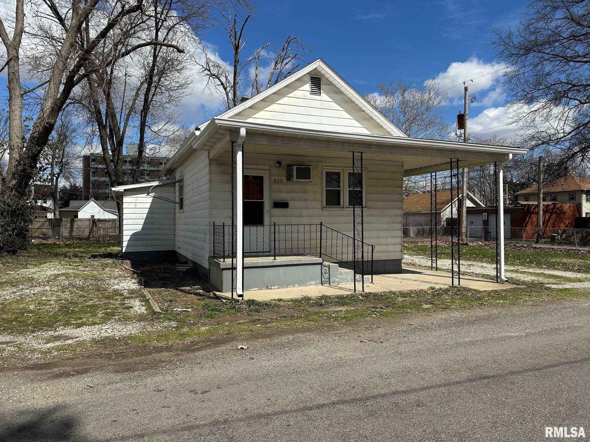 825 Ruth Avenue Springfield, IL 62702 - Photo 10 of 10 Gallery Image 10