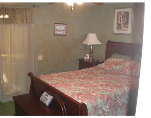4010 Swallow Hill Road Pittsburgh, PA 15220 - Photo 10 of 16 Master Bedroom.