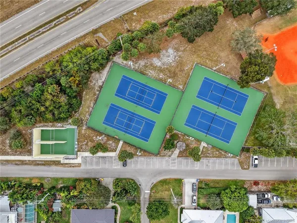 $785,000 | 9275 Southeast Mercury Street, Hobe Sound, FL 33455