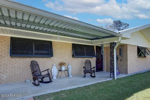 $190,000 | 1715 North State Street, Abbeville, LA 70510