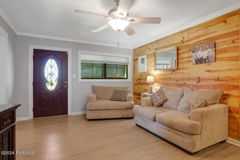 $190,000 | 1715 North State Street, Abbeville, LA 70510