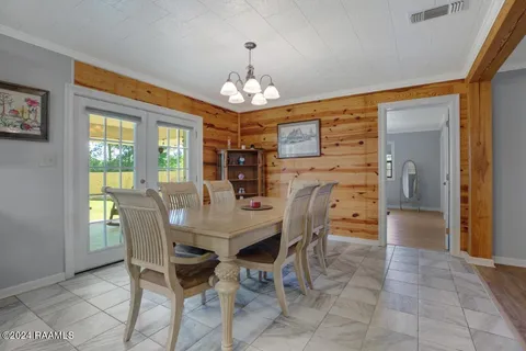 $190,000 | 1715 North State Street, Abbeville, LA 70510