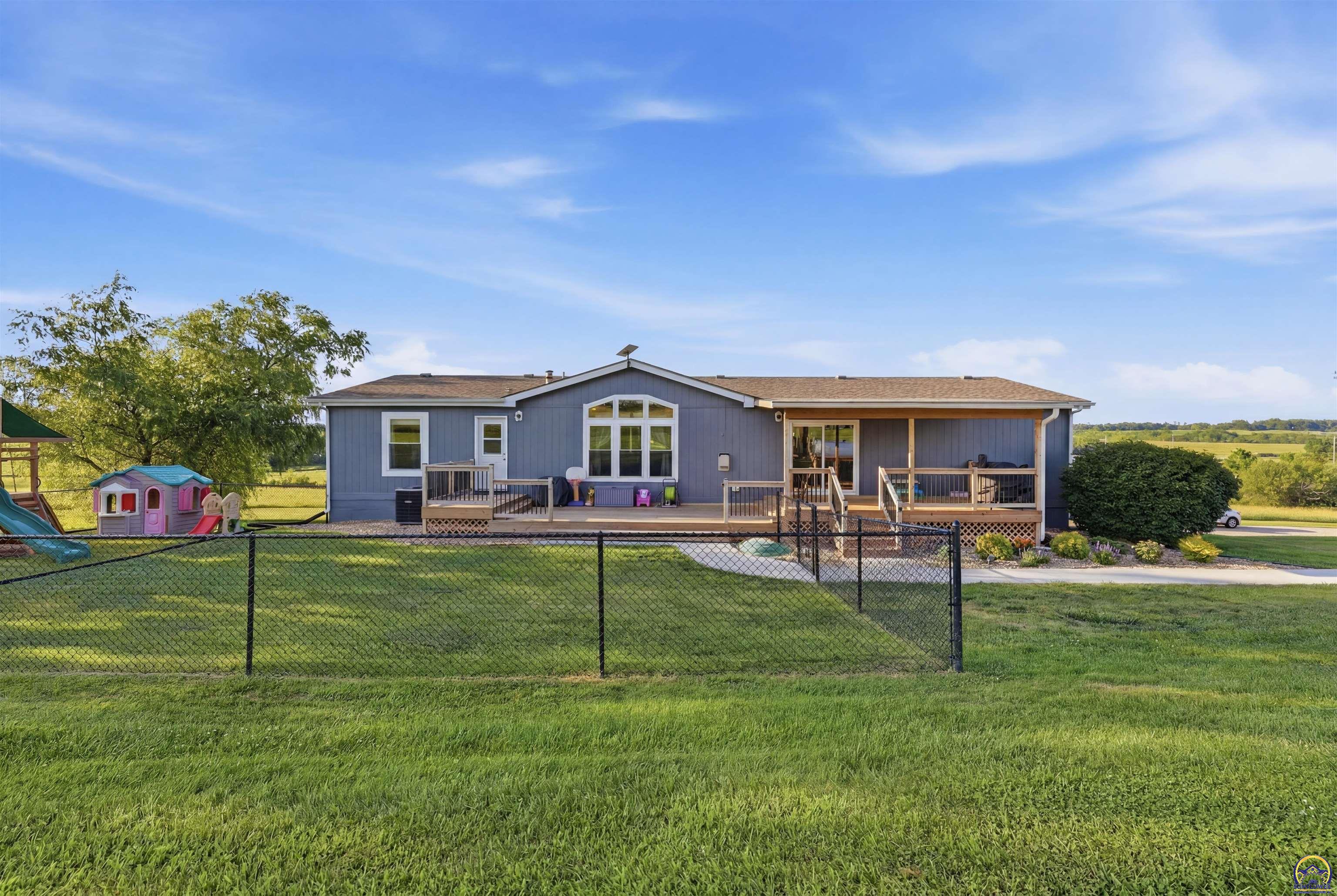 6449 Northwest Humphrey Road Topeka, KS 66618 - Photo 36 of 47