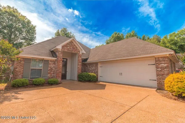 $281,000 | 107 Moss Creek, Canton, MS 39046