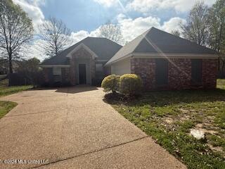 107 Moss Road Canton, MS 39046 - Photo 1 of 19 FRONT