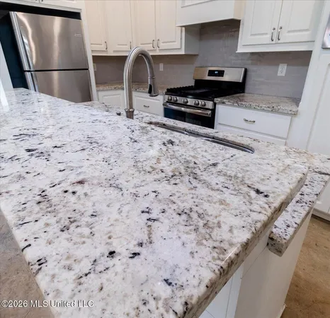 $281,000 | 107 Moss Creek, Canton, MS 39046
