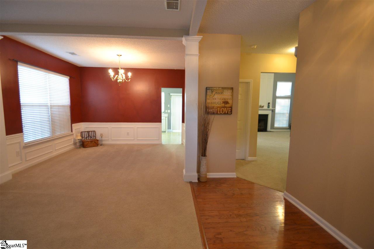 15 Woolridge Way Greer, SC 29650 - Photo 3 of 36 Gallery Image 3