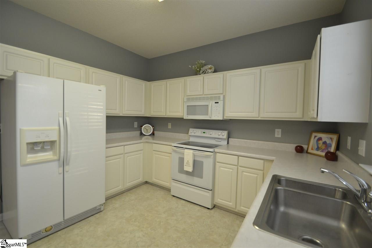 15 Woolridge Way Greer, SC 29650 - Photo 10 of 36 Gallery Image 10