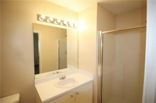$1,595 | 1402 Bayrose Circle, Unit 2B, East Point, GA 30344