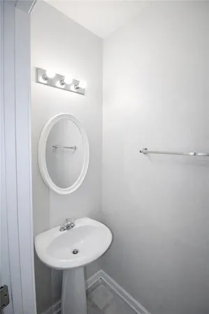 $1,595 | 1402 Bayrose Circle, Unit 2B, East Point, GA 30344