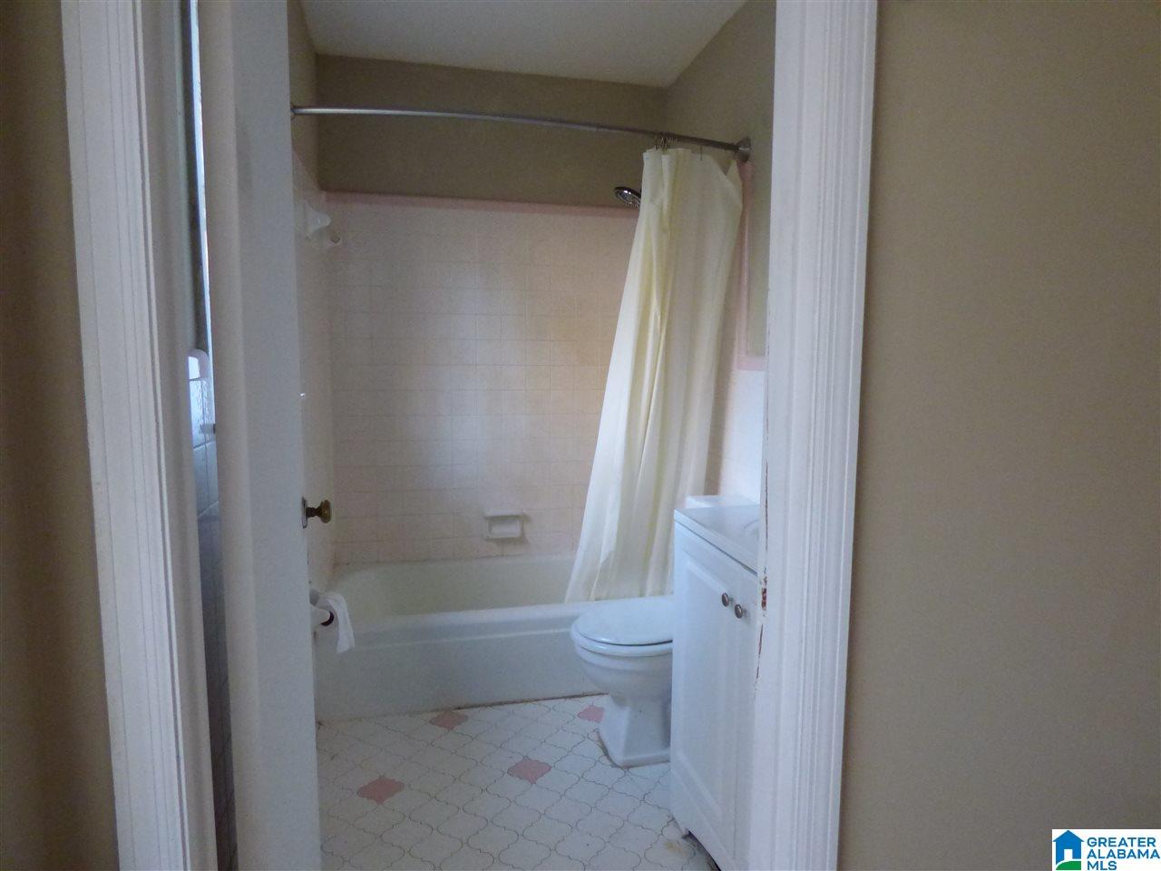 142 County Road 448 Clanton, AL 35046 - Photo 7 of 13