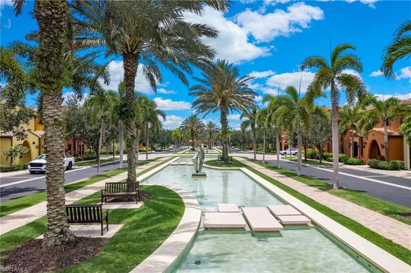 $399,000 | 9080 Chula Vista Street, Unit 10401, Naples, FL 34113