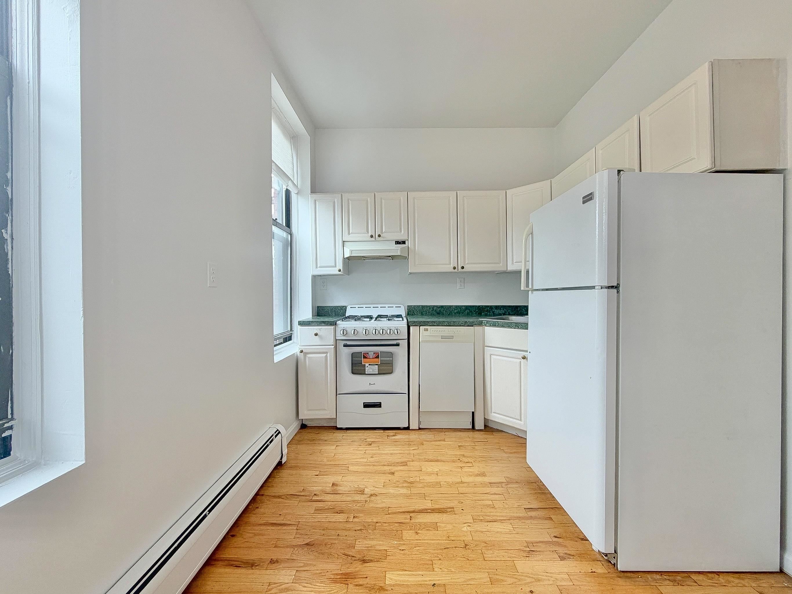 912 Washington Street, Unit 2 Hoboken, NJ 07030 - Photo 3 of 19
