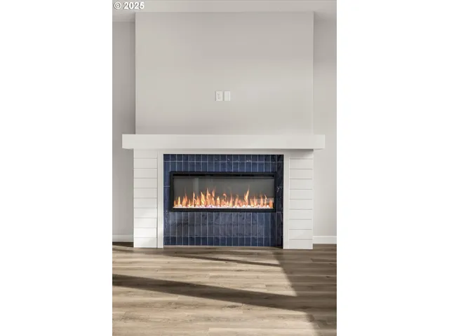 $547,800 | 2360 Northwest 3rd Street, Gresham, OR 97030