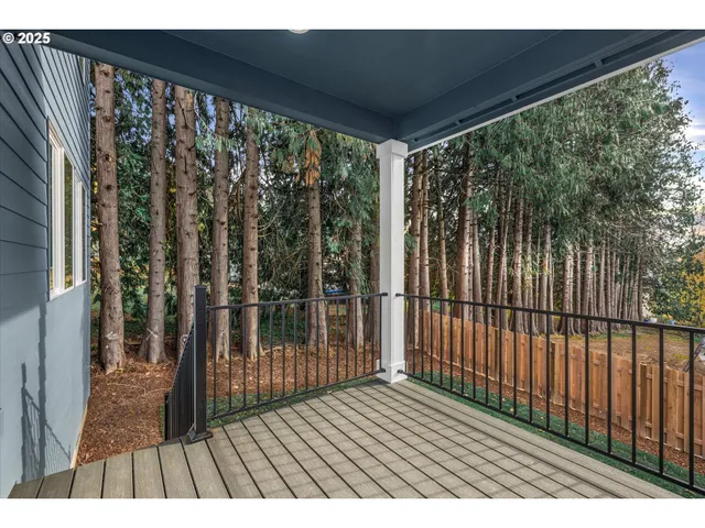 $547,800 | 2360 Northwest 3rd Street, Gresham, OR 97030