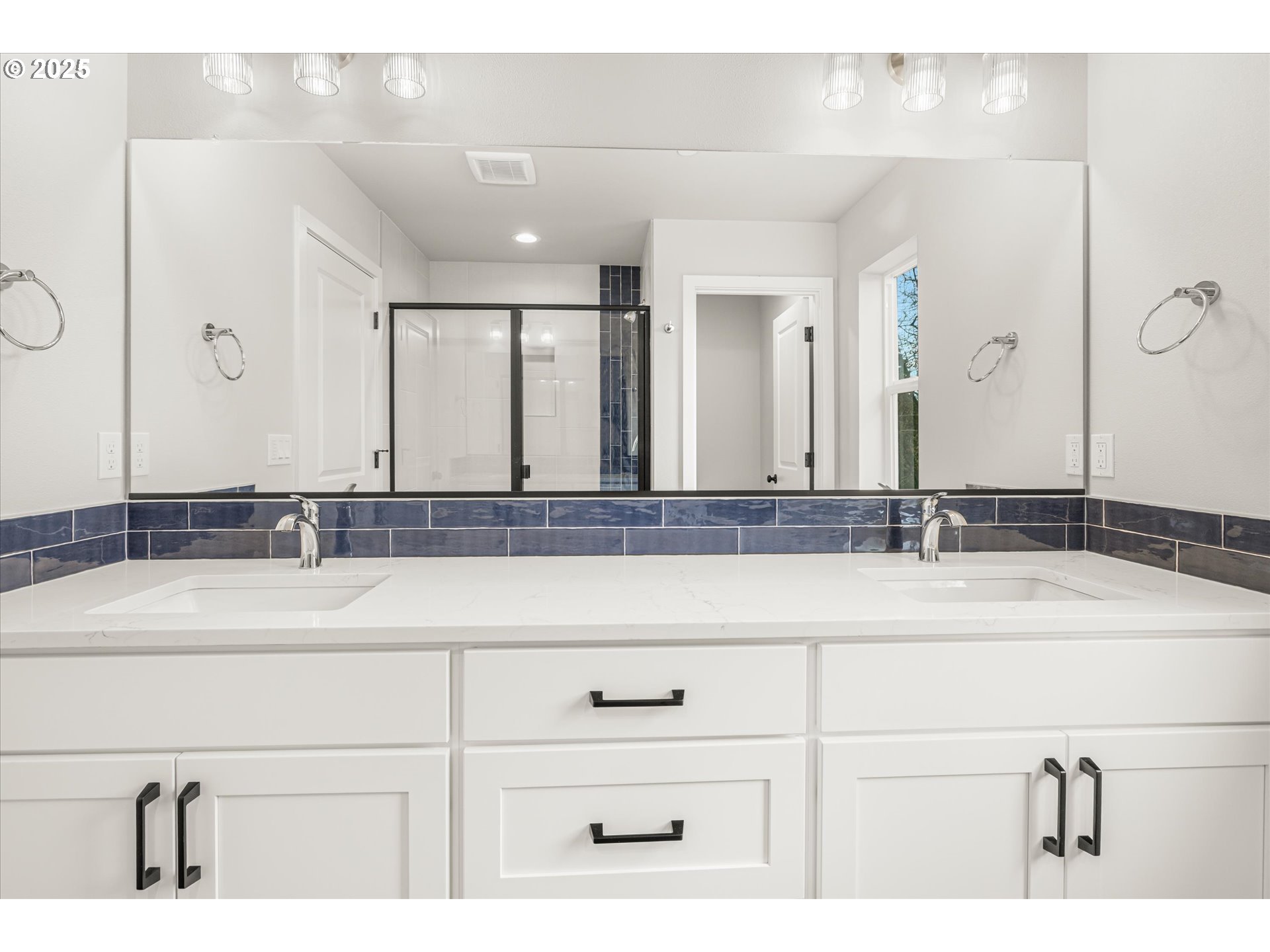 2360 Northwest 3rd Street Gresham, OR 97030 - Photo 31 of 45 a bathroom with a sink and a mirror
