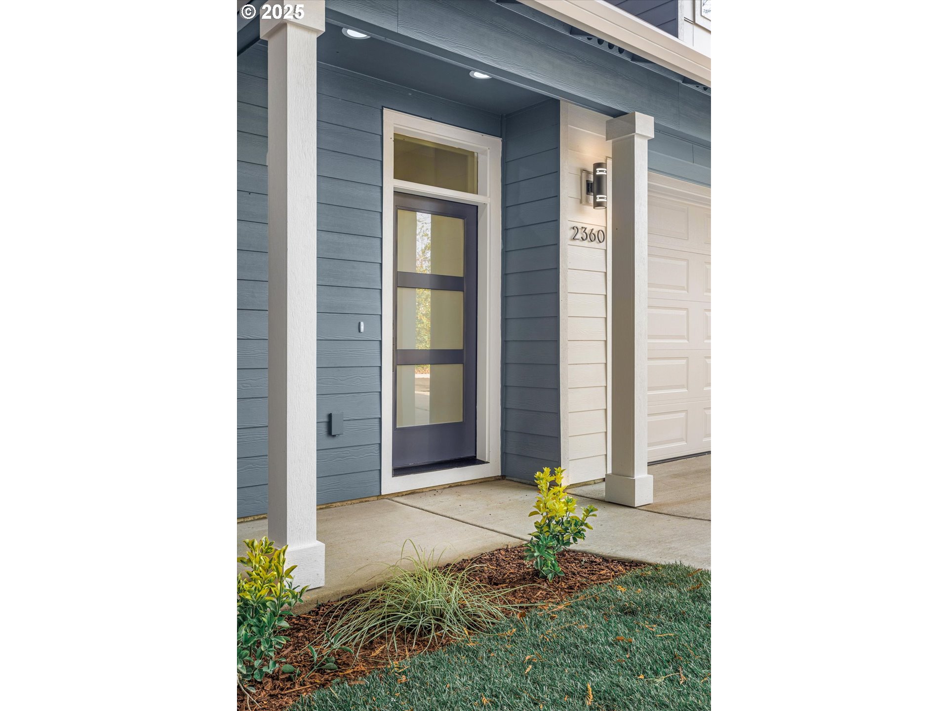 2360 Northwest 3rd Street Gresham, OR 97030 - Photo 4 of 45 a front view of a house