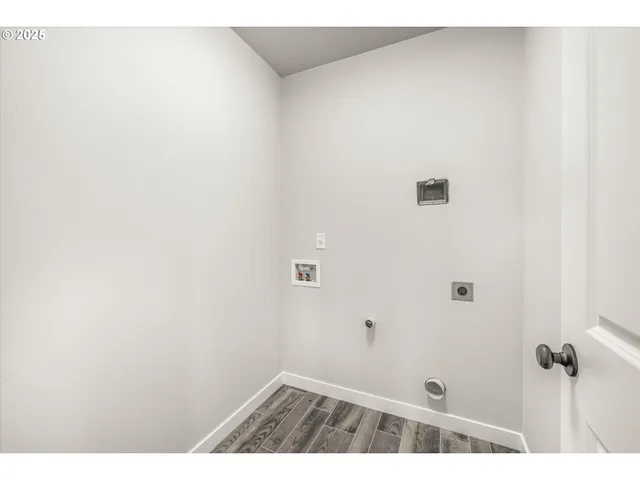 $547,800 | 2360 Northwest 3rd Street, Gresham, OR 97030