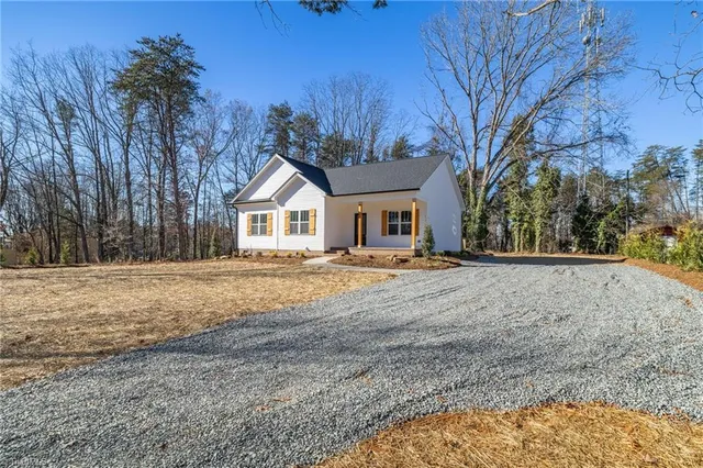 $295,000 | 1871 Mt Carmel Church Road, Reidsville, NC 27320