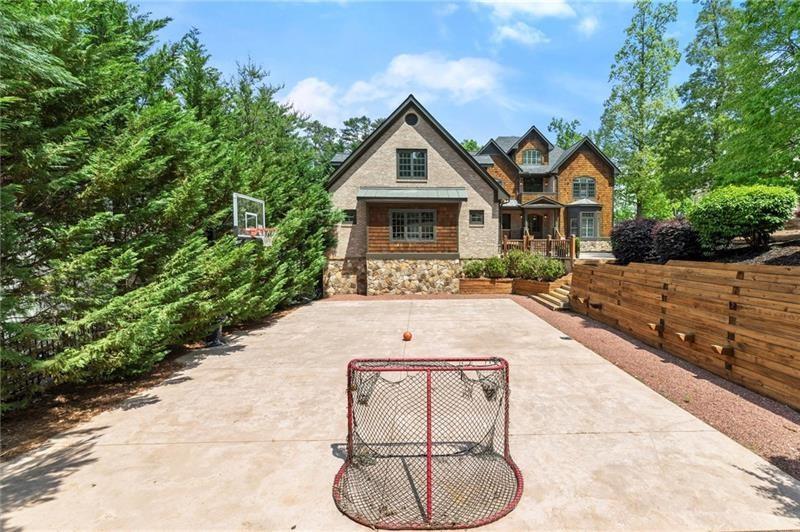 4290 Bobbins Way Cumming, GA 30041 - Photo 11 of 133