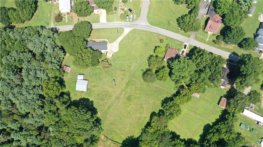 185 Hunter Bridge Road Stony Point, NC 28678 - Photo 38 of 47 a view of a garden
