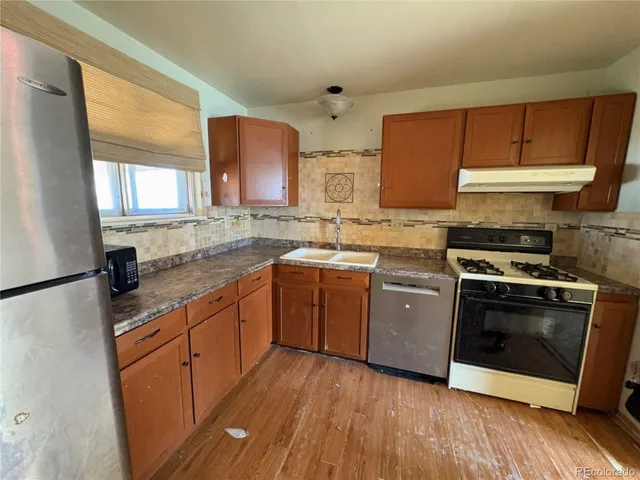 $325,000 | 3513 East 117th Place, Thornton, CO 80233