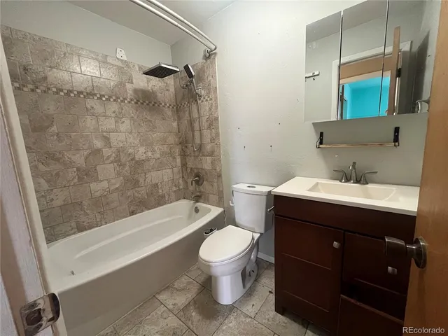 $325,000 | 3513 East 117th Place, Thornton, CO 80233