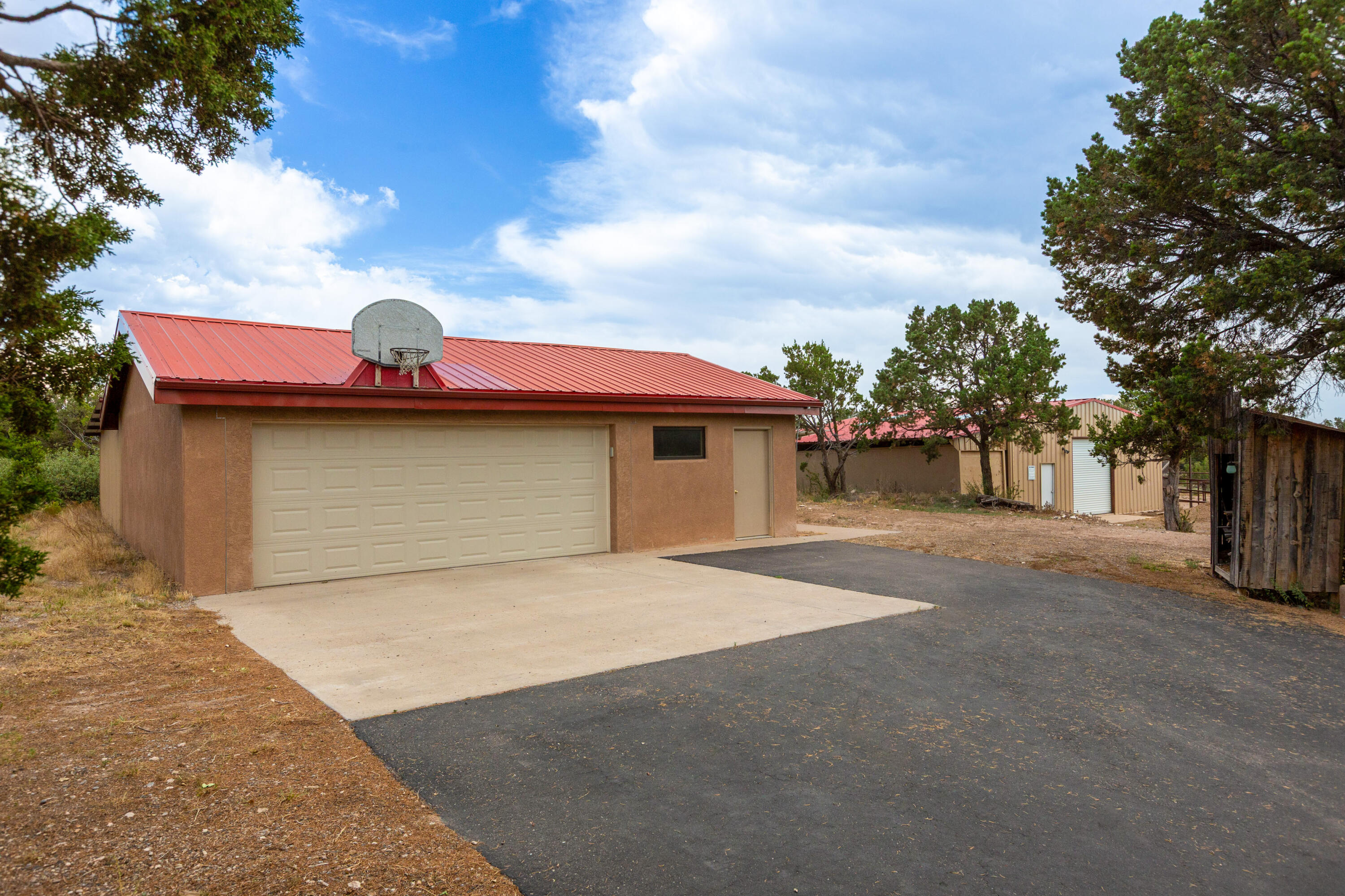 16 East Ridge Road Edgewood, NM 87015 - Photo 9 of 42 Gallery Image 9