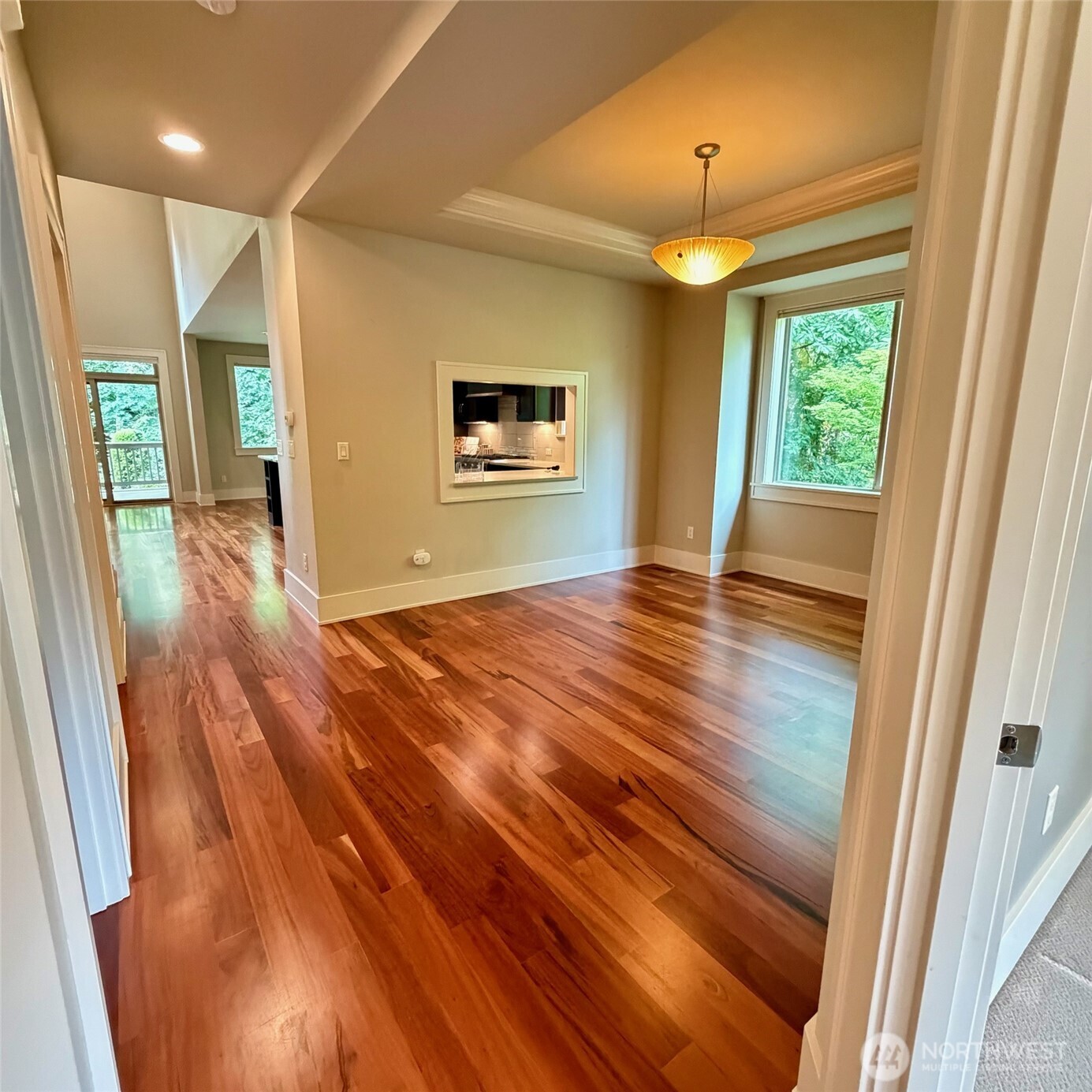 1727 Nile Avenue Northeast Renton, WA 98059 - Photo 11 of 30