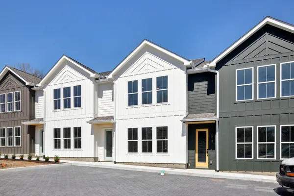 $2,200 | 361 Archwood Drive, Madison, TN 37115