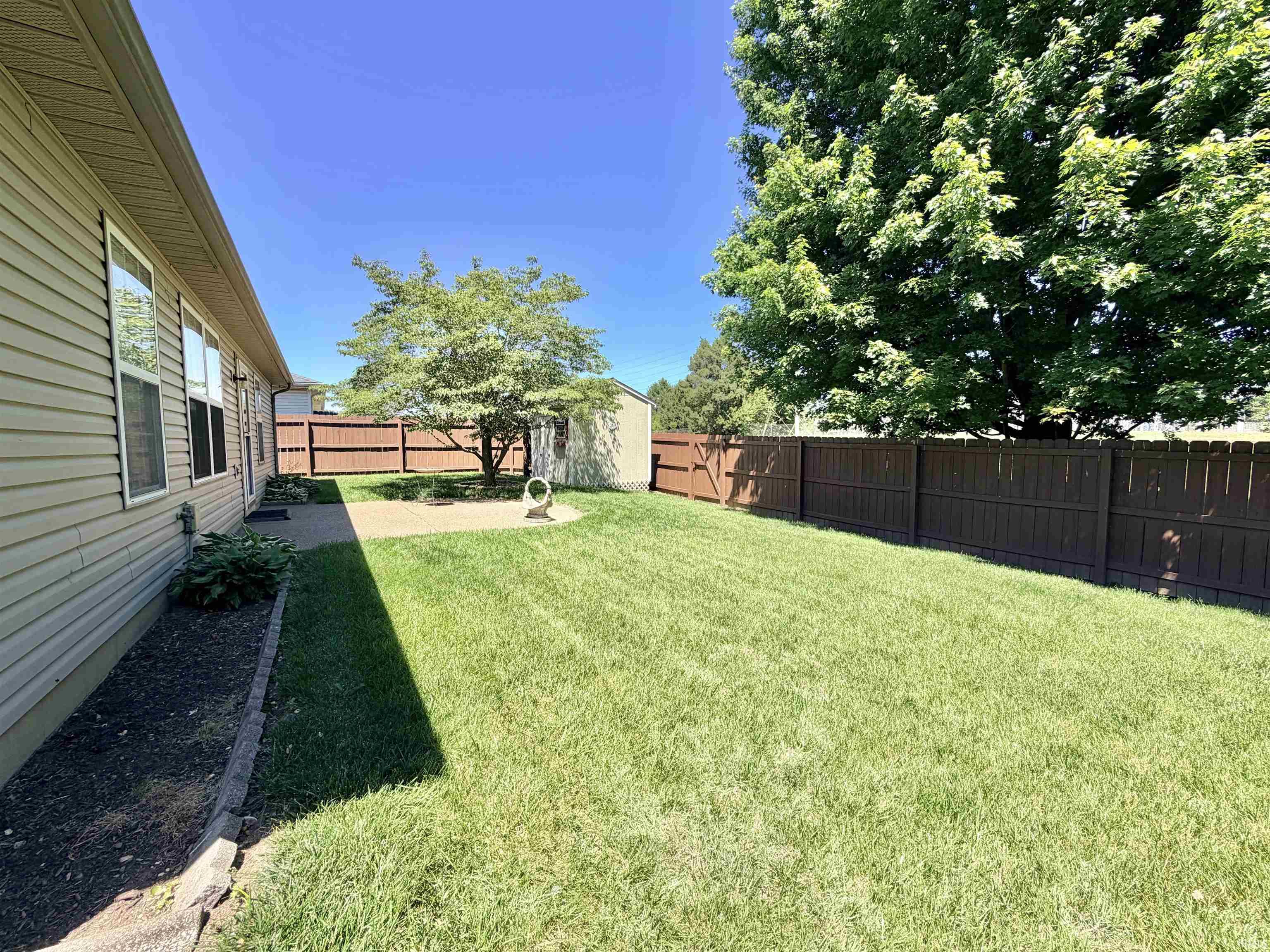 2020 Seasons Ridge Boulevard Evansville, IN 47715 - Photo 11 of 13