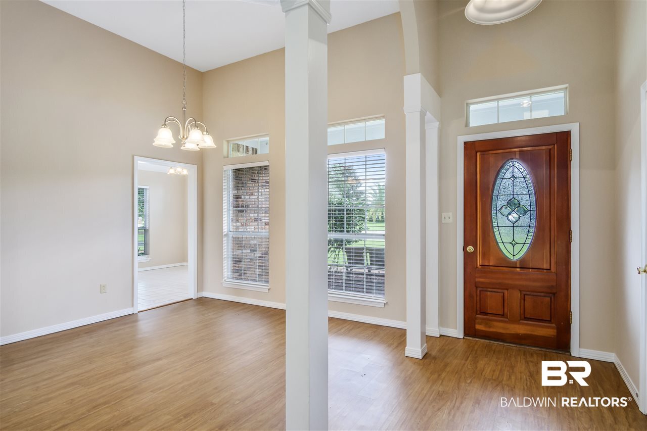9055 Lakeview Drive Foley, AL 36535 - Photo 4 of 38
