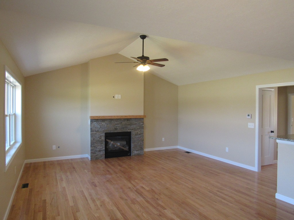35 Strong Road Southampton, MA 01073 - Photo 8 of 17