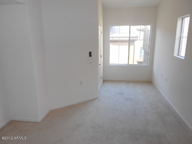1920 East Bell Road, Unit 1115 Phoenix, AZ 85022 - Photo 20 of 33 023-284055 master bedroom