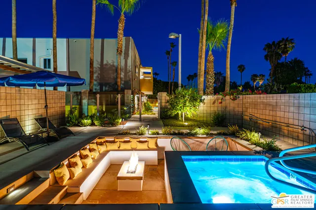 $565,000 | 588 East San Lorenzo Road, Unit 202, Palm Springs, CA 92264