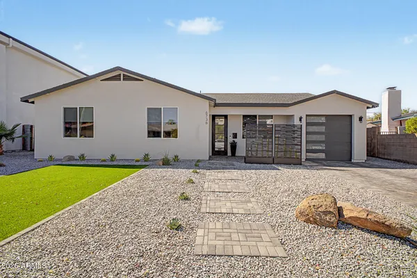 $1,550,000 | 6736 East 1st Avenue, Scottsdale, AZ 85251